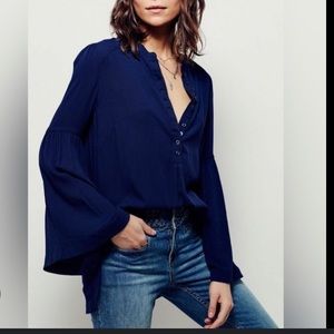 Free People Easy girl bell sleeve henley top navy blue size Small